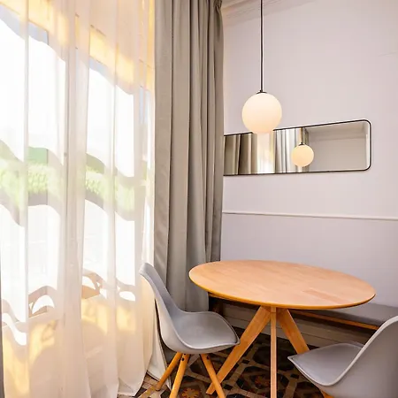 Sweett - La Gran Via מלון דירות ברצלונה